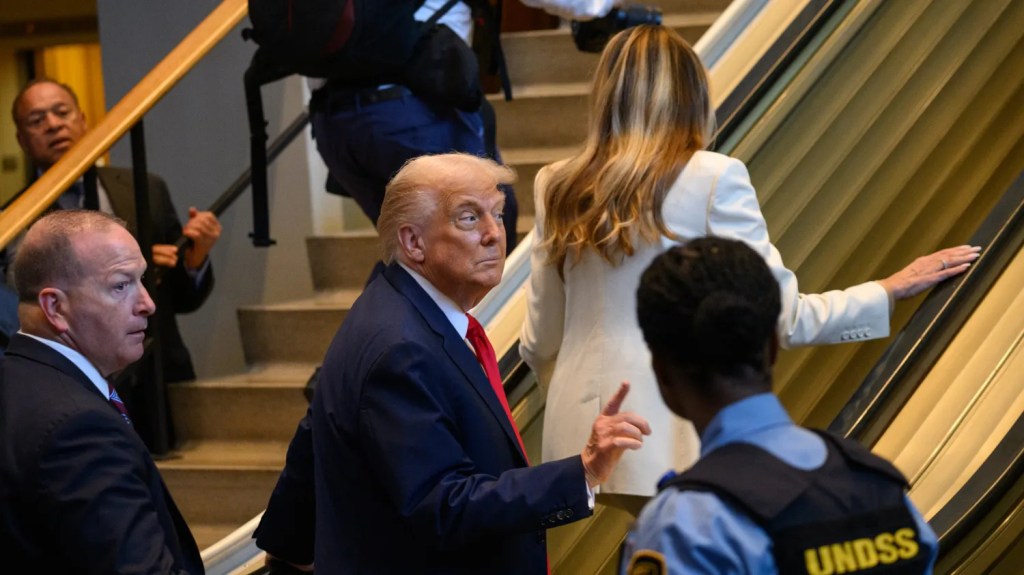 Donald Trump unable to get it up an escalator.